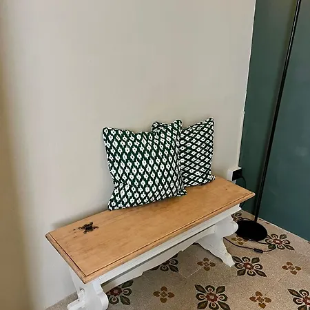 La Maison De Mavi Apartment *
